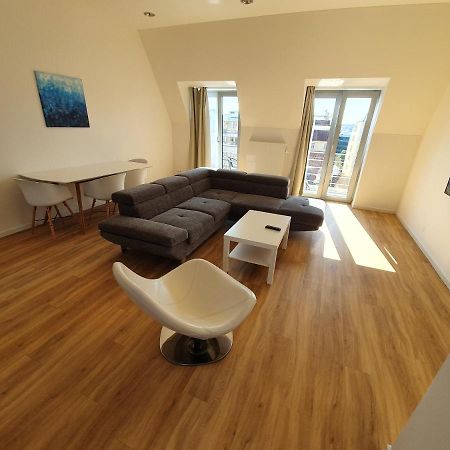 Vn17 Apartments Прага Экстерьер фото