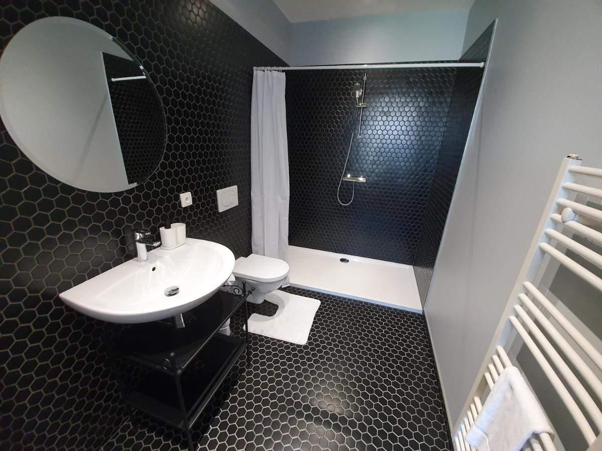 Vn17 Apartments Прага Экстерьер фото