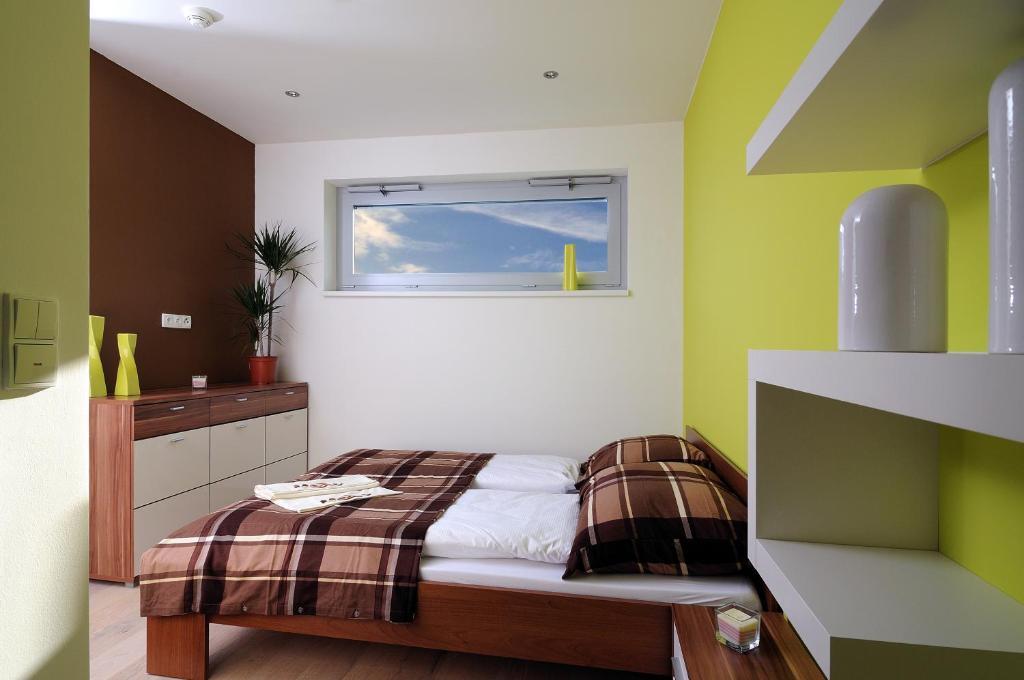 Vn17 Apartments Прага Экстерьер фото