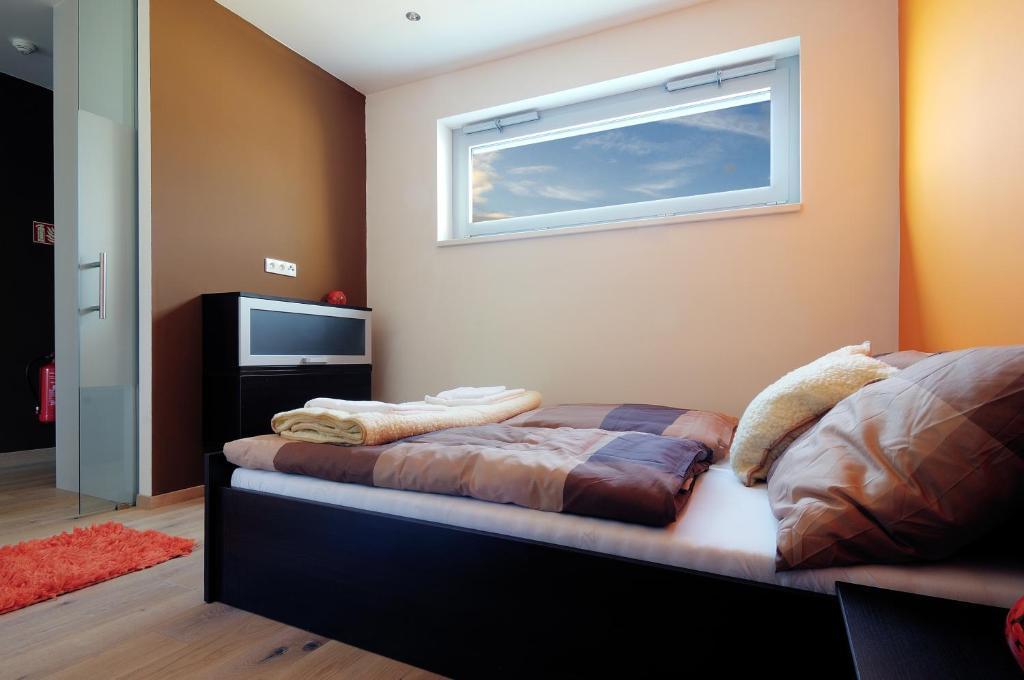 Vn17 Apartments Прага Экстерьер фото